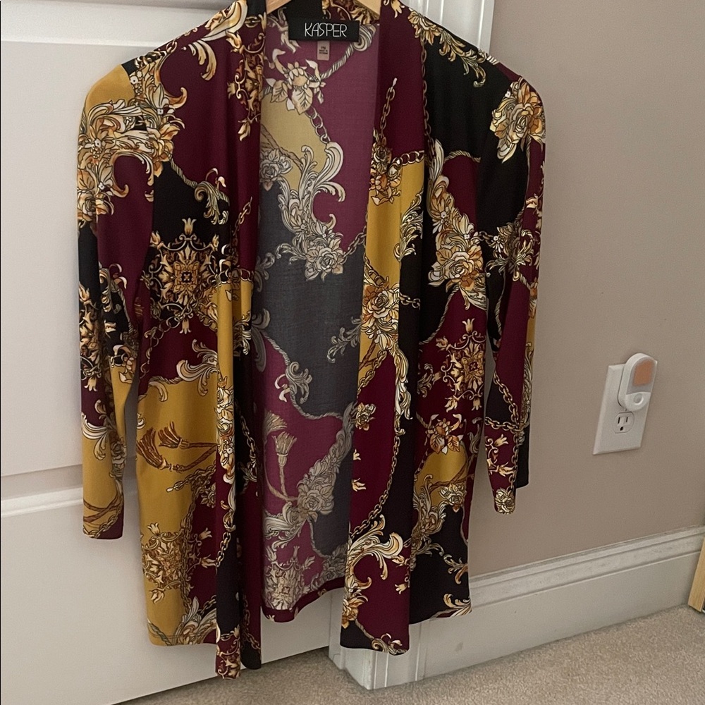 NWOT Kasper Burgundy and Gold Patterned Cardigan
